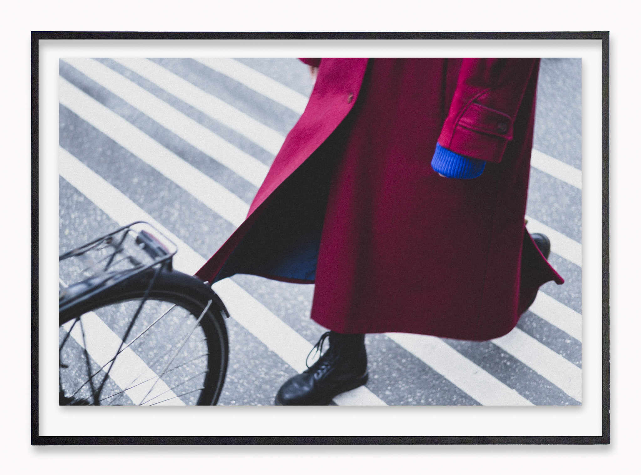 Promener le vélo - Float Mount Blackened Oak