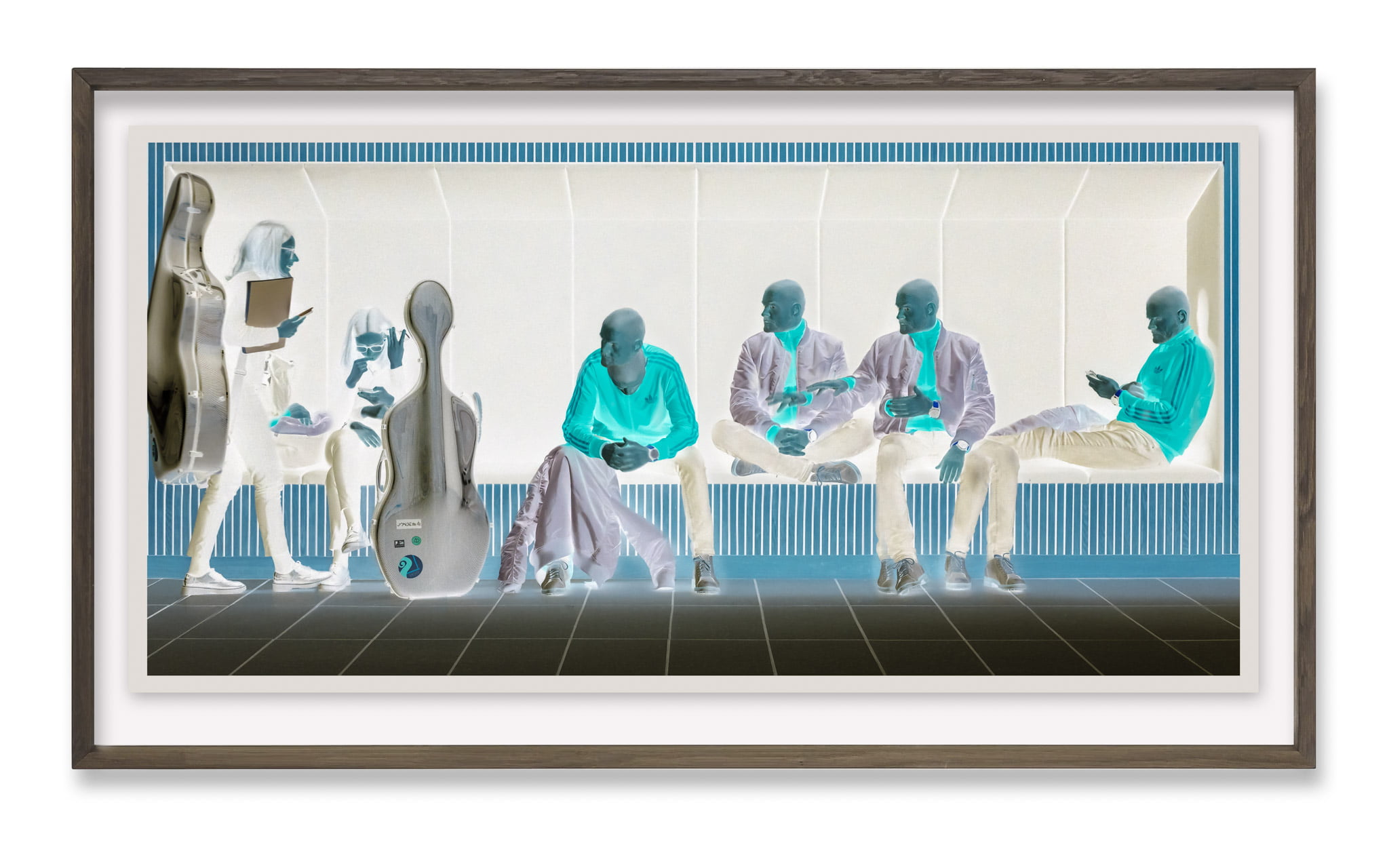 Aquarium Dynamics - Float Mount Smoked Oak